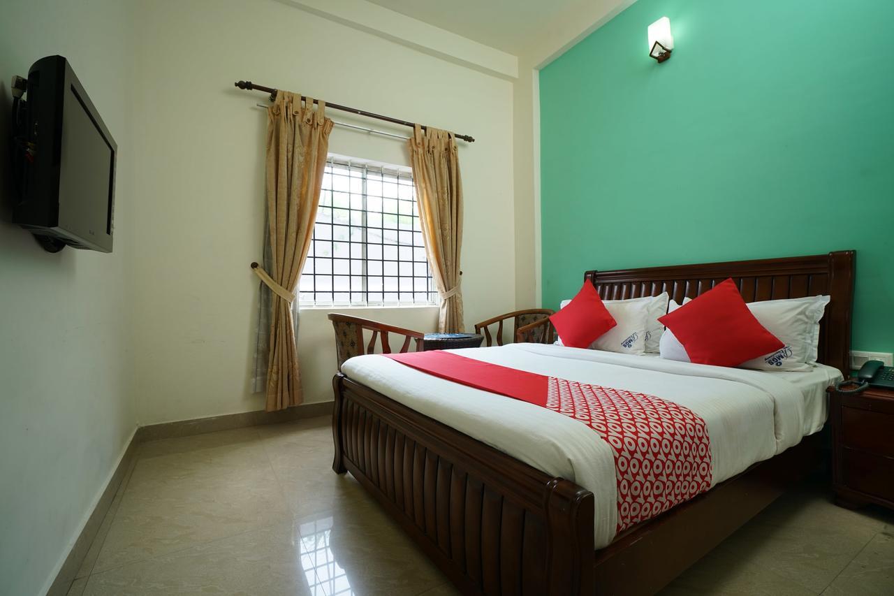 Mgs Residency Hotel Kallar Vattiyar Buitenkant foto